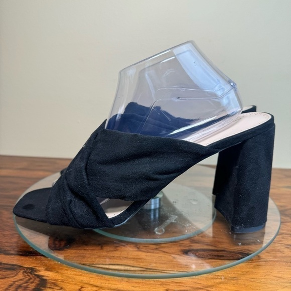 Adrienne Vittadini Genie Crossover Sandal in black microsuede - Picture 2 of 16